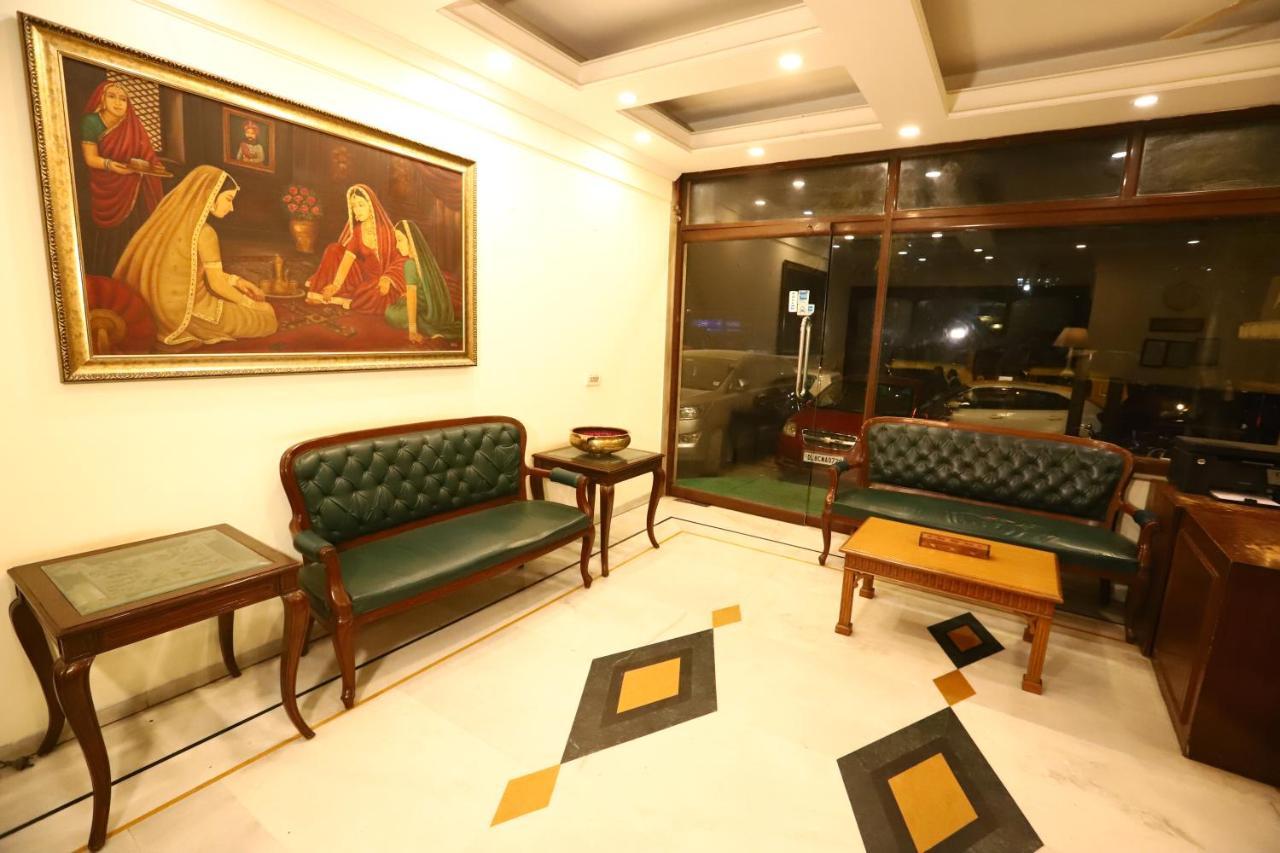 Hotel Ambica Palace Aiims New Delhi - Couple Friendly Local Id Accepted Exterior photo